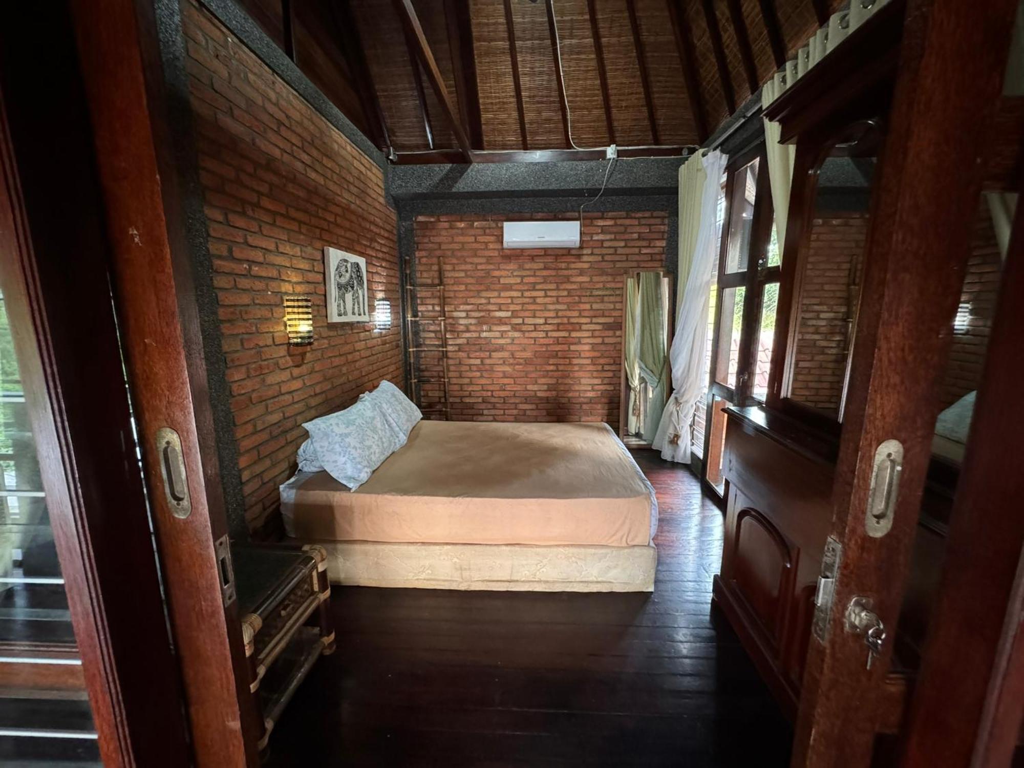 Giri Hill Homestay Нуса Дуа Екстериор снимка