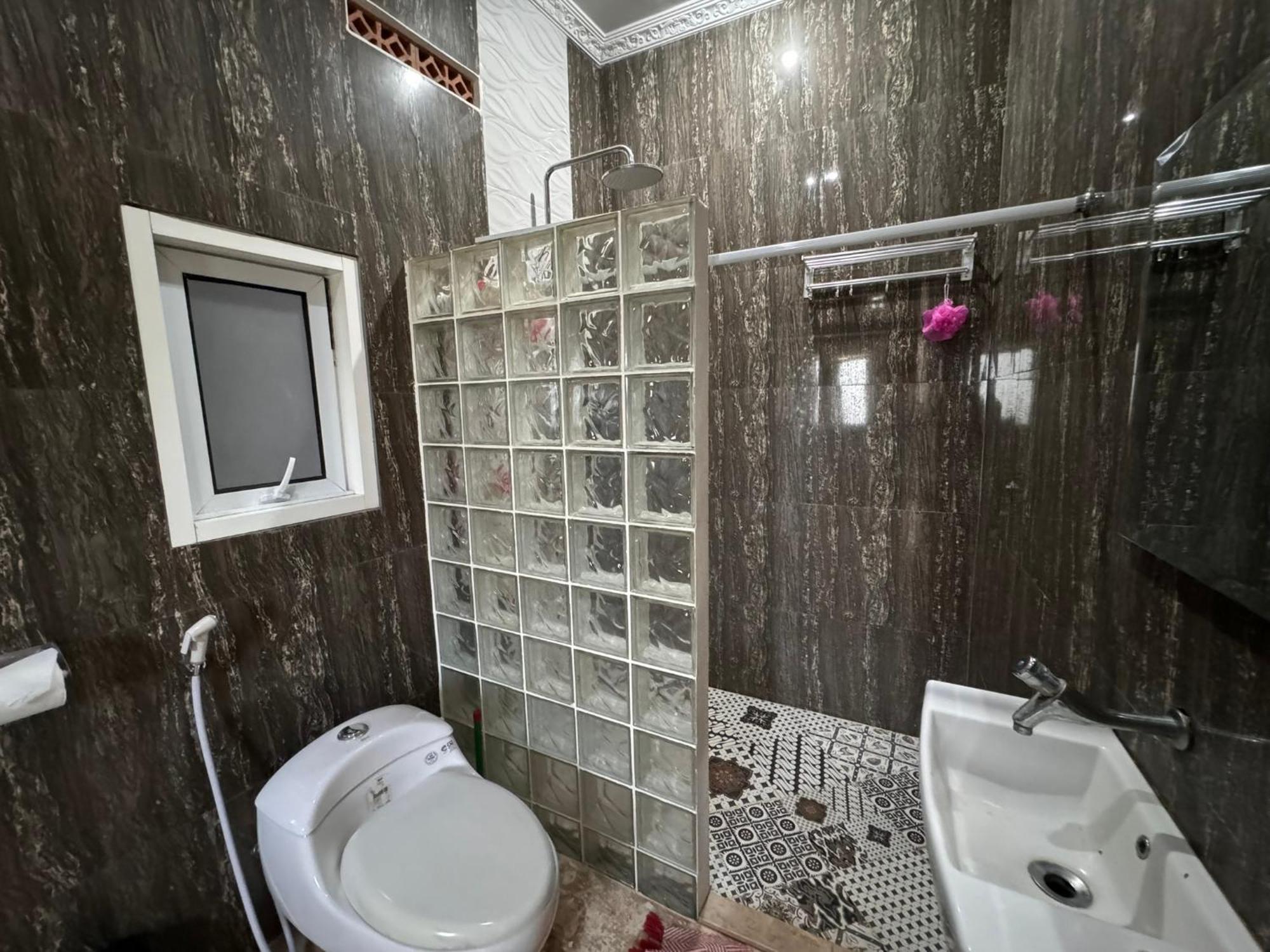 Giri Hill Homestay Нуса Дуа Екстериор снимка