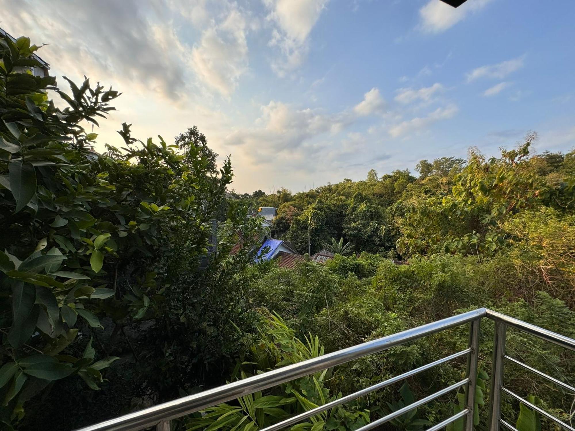 Giri Hill Homestay Нуса Дуа Екстериор снимка