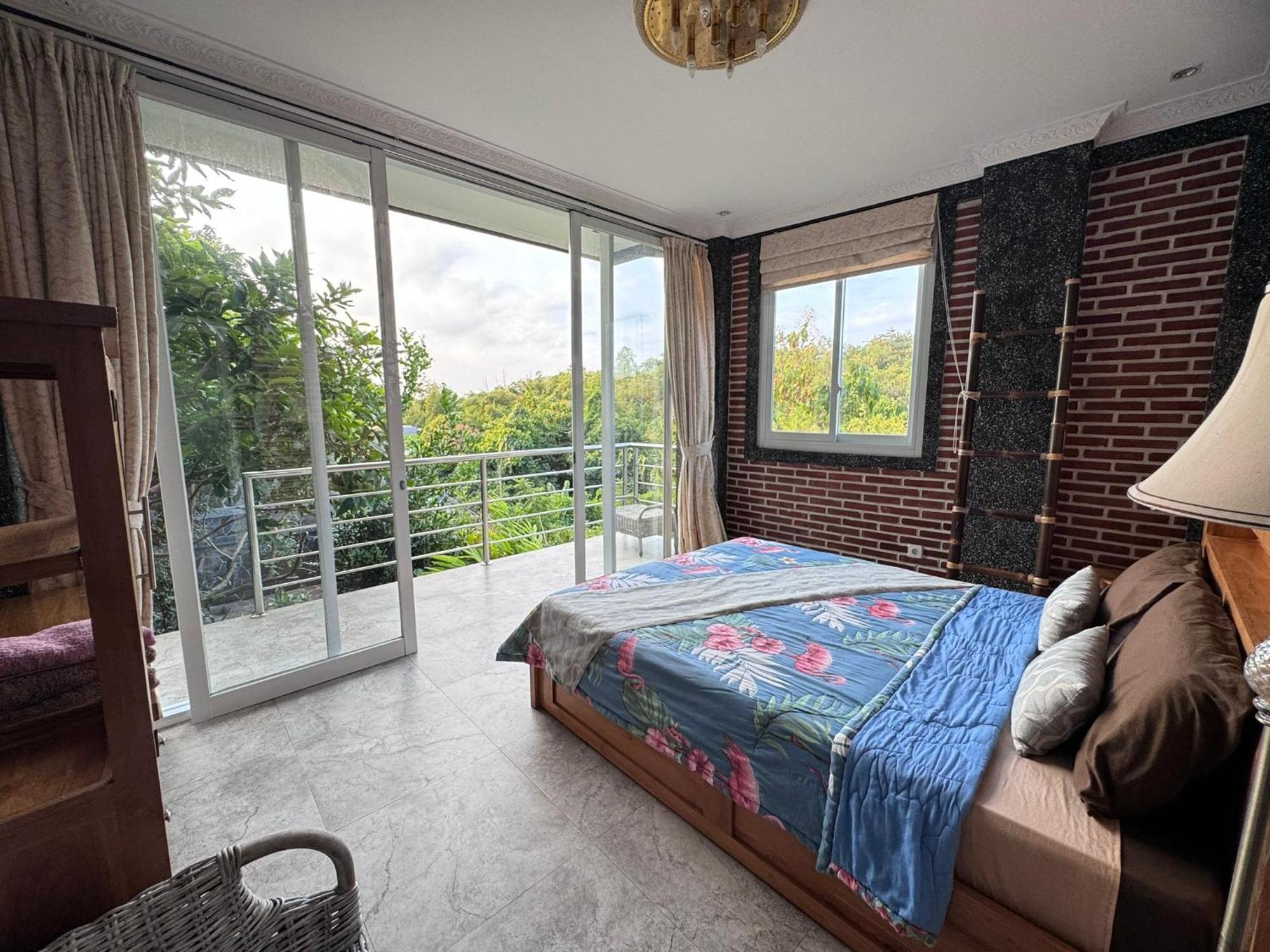 Giri Hill Homestay Нуса Дуа Екстериор снимка