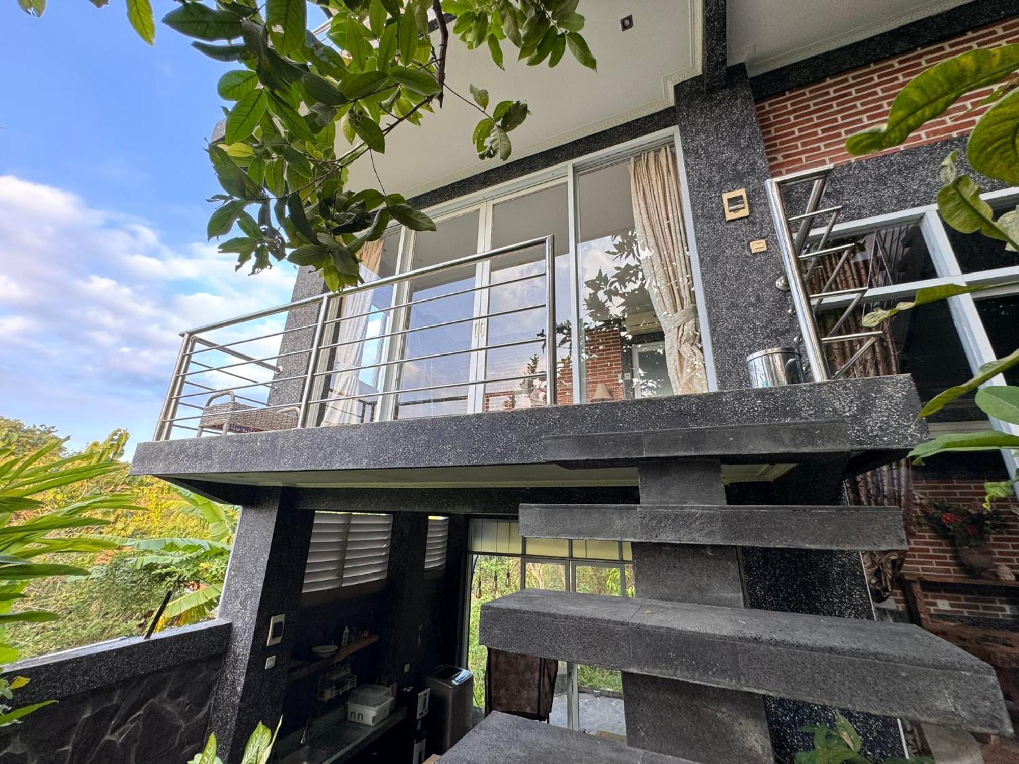 Giri Hill Homestay Нуса Дуа Екстериор снимка